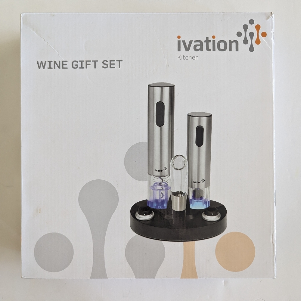 Ivation Wine Gift Set